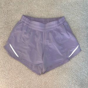 lululemon hotty hot short